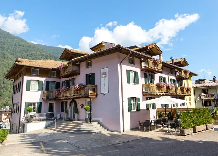 Alp Hotel Dolomiti Dimaro